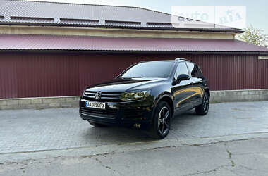 Внедорожник / Кроссовер Volkswagen Touareg 2014 в Звенигородке