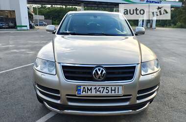 Позашляховик / Кросовер Volkswagen Touareg 2004 в Чернігові