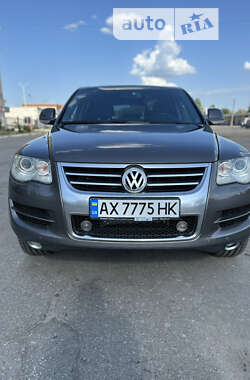 Позашляховик / Кросовер Volkswagen Touareg 2008 в Полтаві