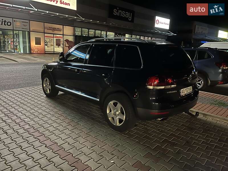 Внедорожник / Кроссовер Volkswagen Touareg 2008 в Мукачево