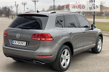 Внедорожник / Кроссовер Volkswagen Touareg 2011 в Белой Церкви