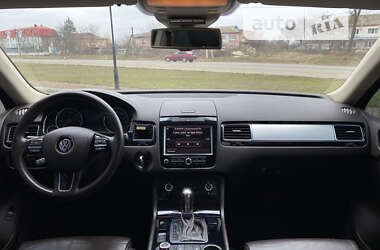 Внедорожник / Кроссовер Volkswagen Touareg 2011 в Белой Церкви