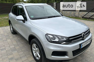 Позашляховик / Кросовер Volkswagen Touareg 2012 в Ковелі