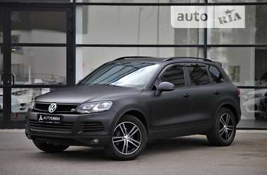 Позашляховик / Кросовер Volkswagen Touareg 2012 в Харкові