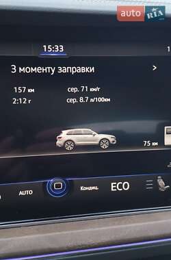 Позашляховик / Кросовер Volkswagen Touareg 2019 в Чернівцях