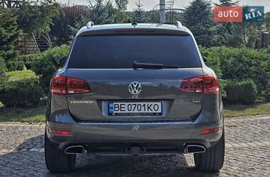 Позашляховик / Кросовер Volkswagen Touareg 2011 в Первомайську