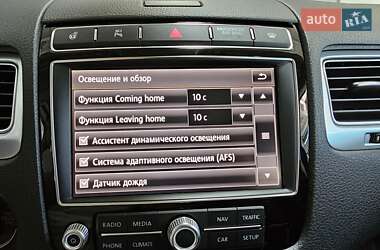 Внедорожник / Кроссовер Volkswagen Touareg 2014 в Черкассах