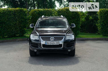 Внедорожник / Кроссовер Volkswagen Touareg 2007 в Киеве