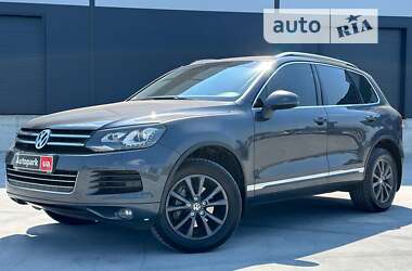 Позашляховик / Кросовер Volkswagen Touareg 2013 в Львові