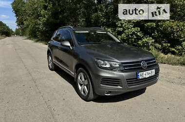 Позашляховик / Кросовер Volkswagen Touareg 2013 в Дніпрі