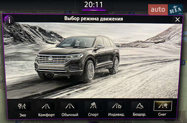 Внедорожник / Кроссовер Volkswagen Touareg 2018 в Полтаве