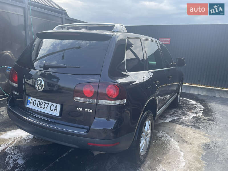 Внедорожник / Кроссовер Volkswagen Touareg 2007 в Иршаве