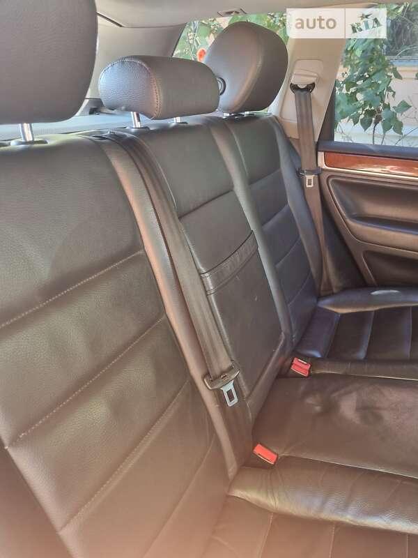 Позашляховик / Кросовер Volkswagen Touareg 2006 в Коломиї