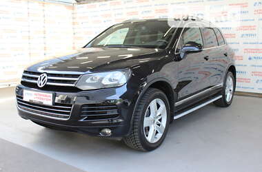 Позашляховик / Кросовер Volkswagen Touareg 2013 в Києві