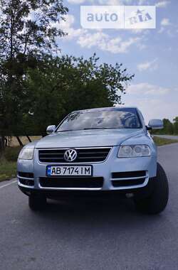 Внедорожник / Кроссовер Volkswagen Touareg 2004 в Сутисках