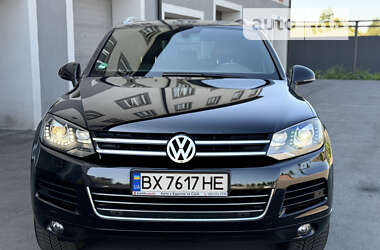 Позашляховик / Кросовер Volkswagen Touareg 2011 в Вінниці