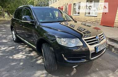 Позашляховик / Кросовер Volkswagen Touareg 2007 в Новомиколаївці