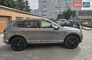 Внедорожник / Кроссовер Volkswagen Touareg 2018 в Бердичеве