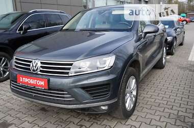 Позашляховик / Кросовер Volkswagen Touareg 2015 в Житомирі