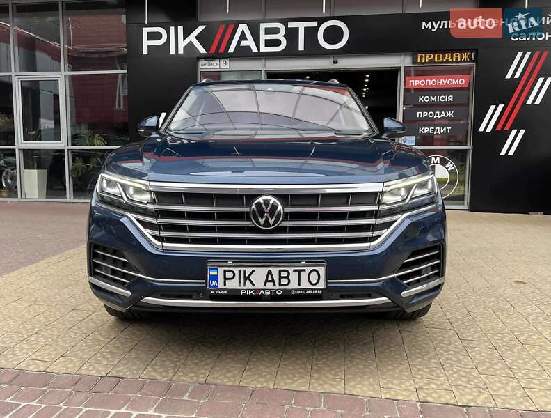 Позашляховик / Кросовер Volkswagen Touareg 2020 в Львові