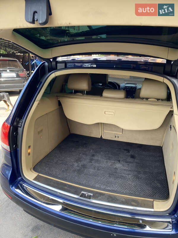 Внедорожник / Кроссовер Volkswagen Touareg 2005 в Виннице