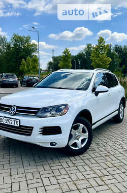 Позашляховик / Кросовер Volkswagen Touareg 2012 в Львові