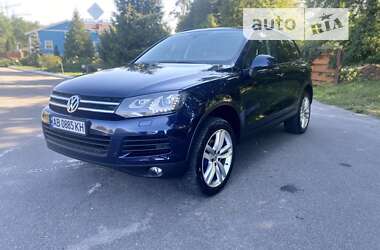 Внедорожник / Кроссовер Volkswagen Touareg 2013 в Виннице