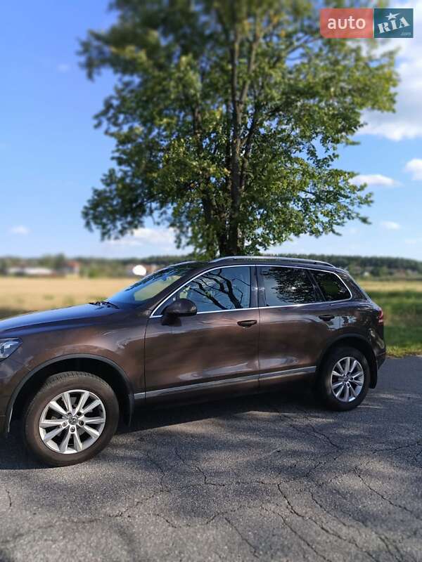 Внедорожник / Кроссовер Volkswagen Touareg 2013 в Киеве фото 4 Внедорожник / Кроссовер Volkswagen Touareg 2013 в Киеве
