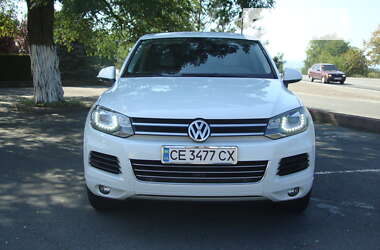 Позашляховик / Кросовер Volkswagen Touareg 2011 в Чернівцях