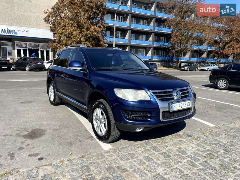 Внедорожник / Кроссовер Volkswagen Touareg 2008 в Кременчуге