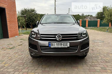 Позашляховик / Кросовер Volkswagen Touareg 2010 в Гадячі