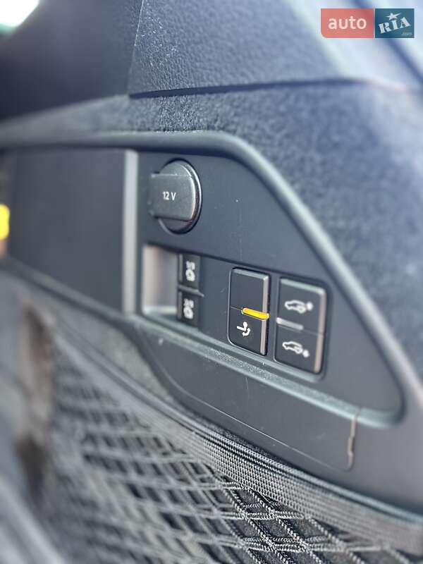 Позашляховик / Кросовер Volkswagen Touareg 2016 в Овручі фото 18 Позашляховик / Кросовер Volkswagen Touareg 2016 в Овручі