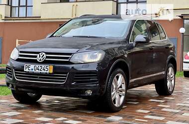 Позашляховик / Кросовер Volkswagen Touareg 2011 в Стрию