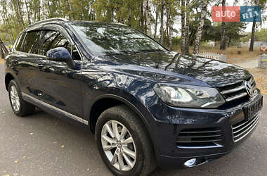 Внедорожник / Кроссовер Volkswagen Touareg 2011 в Ахтырке