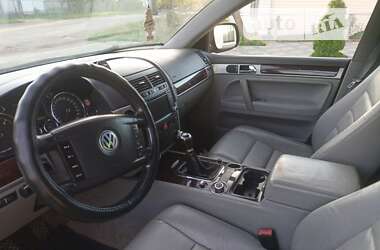 Позашляховик / Кросовер Volkswagen Touareg 2005 в 