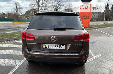 Позашляховик / Кросовер Volkswagen Touareg 2012 в Києві