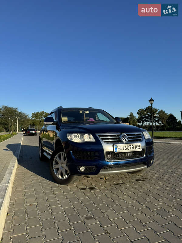 Позашляховик / Кросовер Volkswagen Touareg 2007 в Ізмаїлі