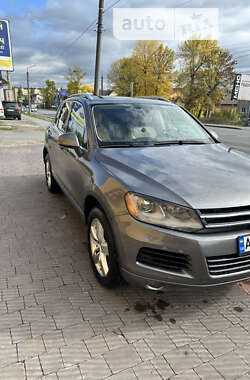 Внедорожник / Кроссовер Volkswagen Touareg 2012 в Ивано-Франковске