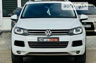 Внедорожник / Кроссовер Volkswagen Touareg 2013 в Харькове