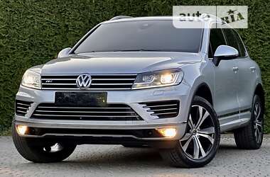 Внедорожник / Кроссовер Volkswagen Touareg 2017 в Ровно