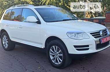 Позашляховик / Кросовер Volkswagen Touareg 2009 в Рівному