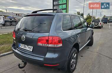 Внедорожник / Кроссовер Volkswagen Touareg 2005 в Житомире