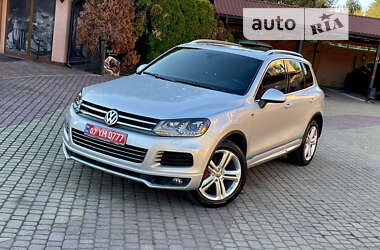 Позашляховик / Кросовер Volkswagen Touareg 2014 в Мукачевому