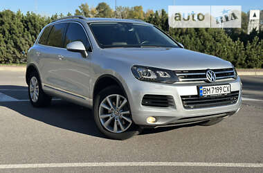 Позашляховик / Кросовер Volkswagen Touareg 2012 в Києві