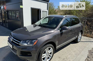 Внедорожник / Кроссовер Volkswagen Touareg 2011 в Одессе