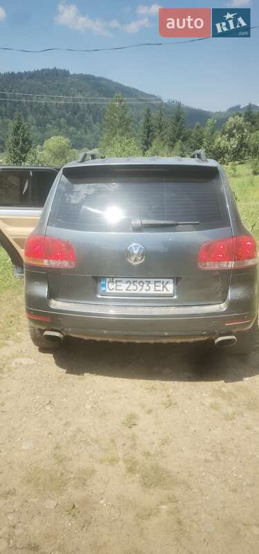 Позашляховик / Кросовер Volkswagen Touareg 2006 в Чернівцях
