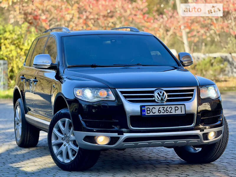 Позашляховик / Кросовер Volkswagen Touareg 2007 в Міжгір'ї