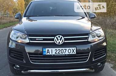 Позашляховик / Кросовер Volkswagen Touareg 2012 в Житомирі