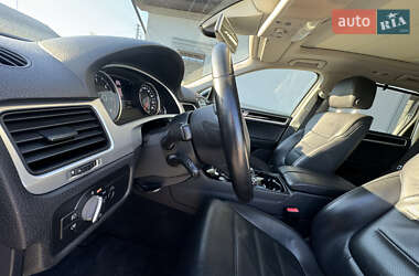 Внедорожник / Кроссовер Volkswagen Touareg 2013 в Коломые