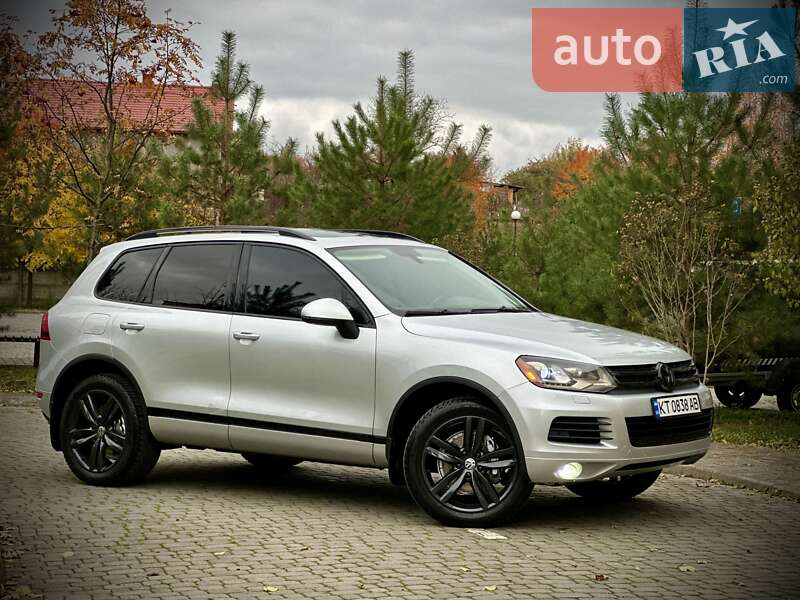 Внедорожник / Кроссовер Volkswagen Touareg 2011 в Ивано-Франковске